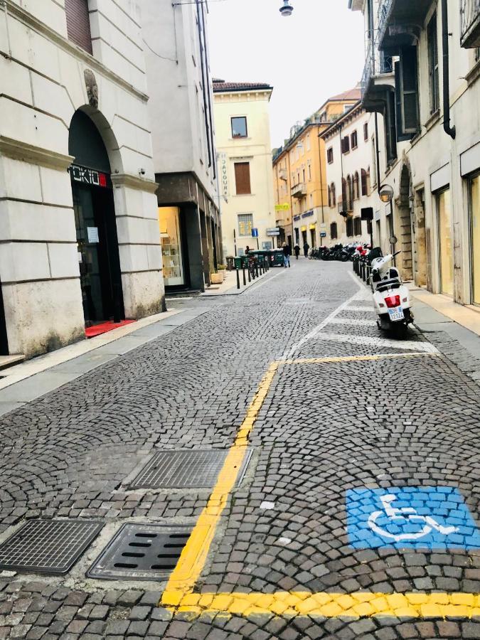 Verona Q19 Buitenkant foto